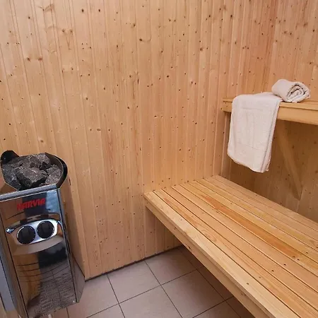 Pet Friendly In Tranekaer With Sauna *